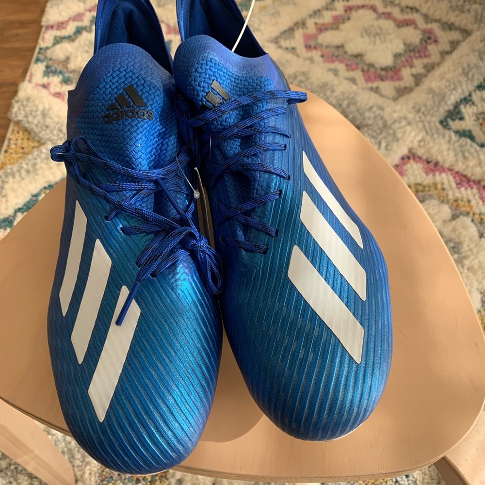 11 1/2 addidas Men’s X19.1 Soccer cleats